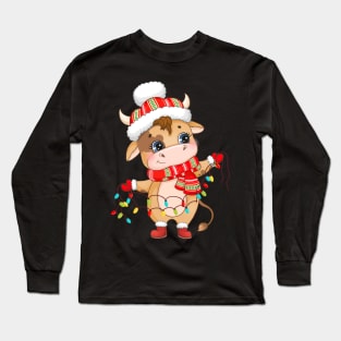 Christmas Scottish Cute Highland Cow Santa Hat Mistletoe Heifer Long Sleeve T-Shirt